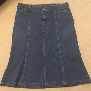 Bandolino denim skirt